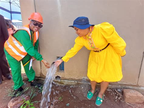 Official Handover Of Bodutlolo Water Project Cdm