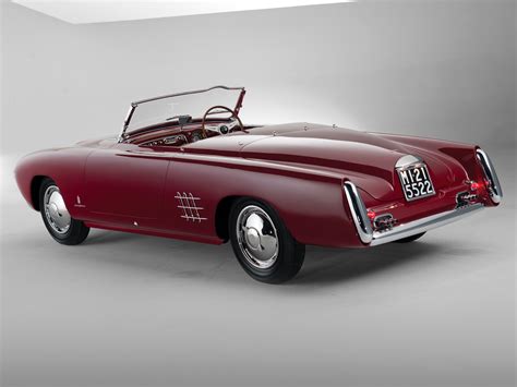 1953 Lancia Aurelia PF200 C Spider (Pininfarina) - Studios