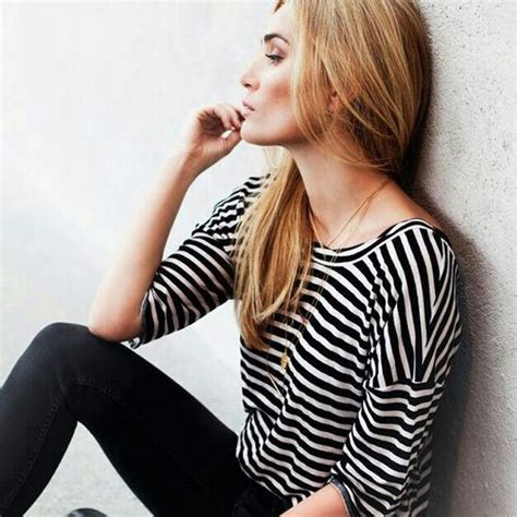 Black Long Sleeve Striped Dipped Hem T Shirt Fashion Clothes Women