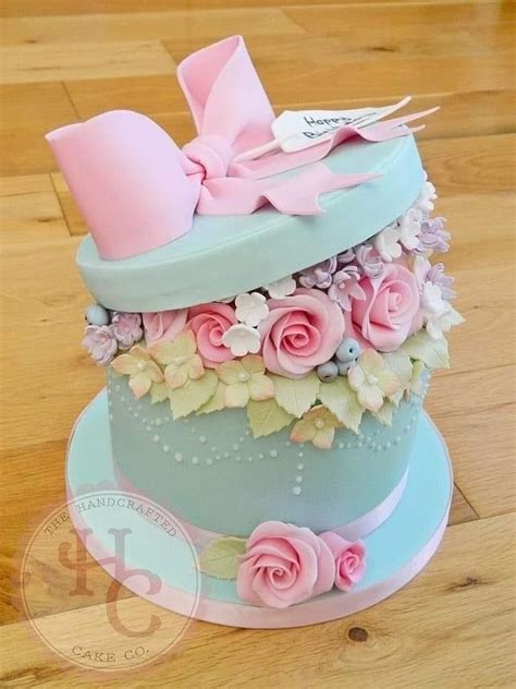 Pin By Yolanda Huerta On B Hora Del T Fondant Cake Designs Cake