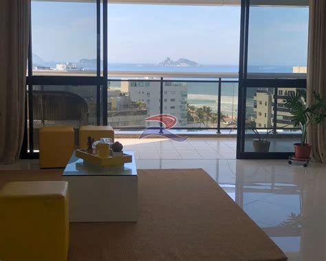 Apartamento na Avenida Lúcio Costa Barra da Tijuca em Rio de Janeiro