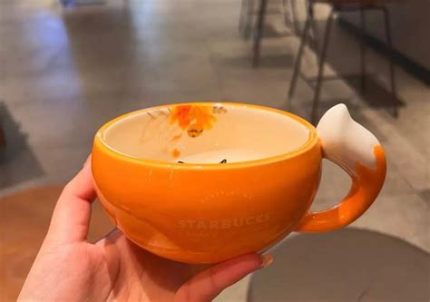 Starbucks Mug Buy 1 Get 1 Food And Drinks Other Food And Drinks On Carousell
