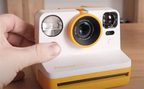 How To Put Film In A Polaroid Fotoprofy