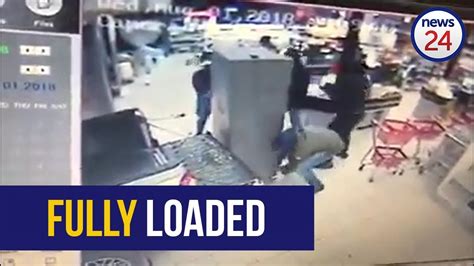 South African Shoppers Shocked By Thieves Stealing Entire Atm On Bakkie