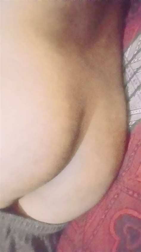 Desi asiática gay fodida força na cama xHamster