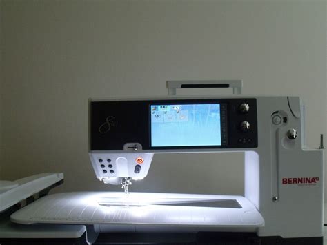 Bernina 830 Sewing Embroideringquilting Machine W Warranty Bernina