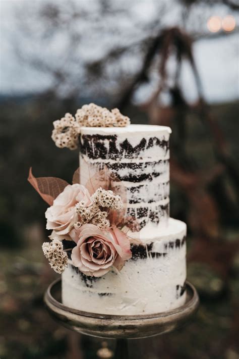 36 Naked Wedding Cakes For Stylish Celebrations Hitched Co Uk