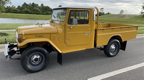 Toyota Hj Land Cruiser Pickup For Sale At Auction Mecum Auctions