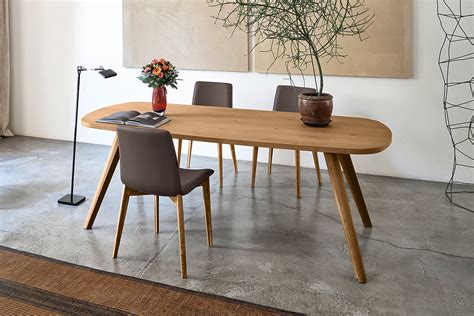 Bistrot Oblong Dining Table by San Giacomo • room service 360°