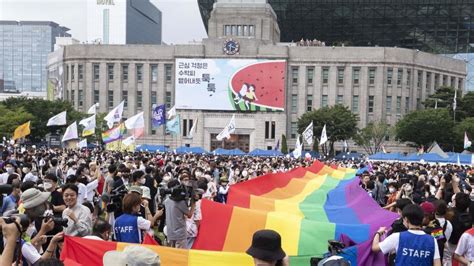 World Report 2023: South Korea | Human Rights Watch