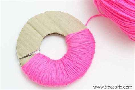 How To Make Pom Poms With Cardboard {printable Templates} Treasurie