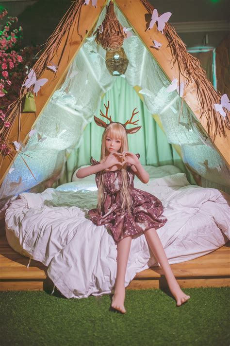 Larae Blonde Sweetie Sexpuppe Nakedoll