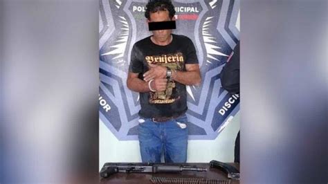 Diario Del Yaqui Paseaba Por Villa Bonita Con Un Rifle Ak