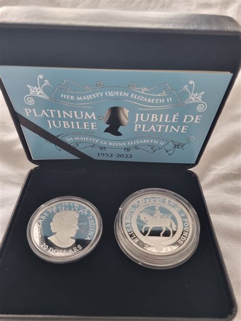 Royal Mint Platinum Jubilee Celebration Set Two Silver Oz Proof