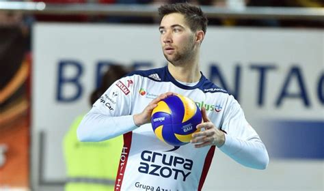 WorldofVolley On Twitter POL M Kevintillie Renewed Knee Injury