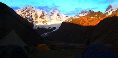 CIRCUIT CORDILLERA HUAYHUASH TREK 12 DAYS | ALPAMAYO PERU