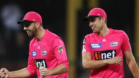 Bbl10 Final Andrew Tye Wide Sets Scene For Fiery Clash Between Sydney