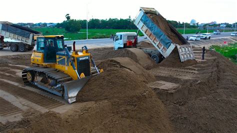 Impossible Skill Of Bulldozer Shantui Operator Spreading Sand Filling