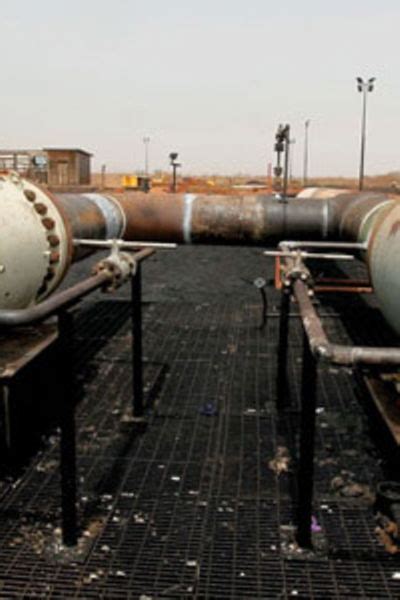 Tanzania Uganda Sign Tanga Oil Pipeline Agreement The East African