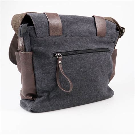 Kaka Tas Selempang Pria Korean Canvas Messenger Bag Wsm2642 Black