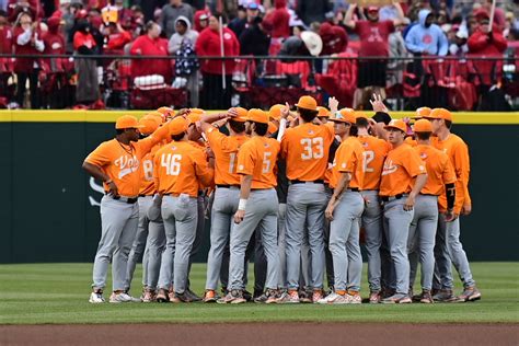 Tennessee Baseball On Twitter Final Arkansas 6 Tennessee 3