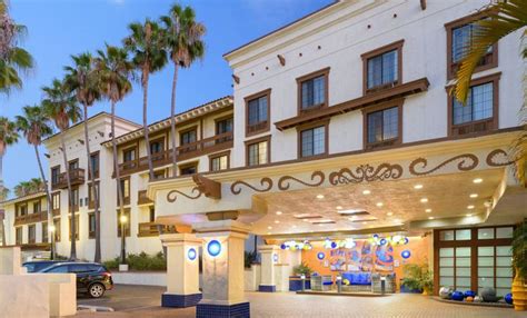 Wyndham Garden San Diego Near Seaworld Images And Videos First Class San