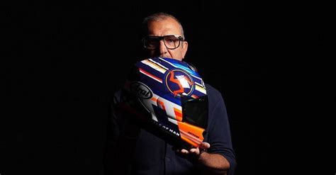 Il Casco Del Tourist Trophy Arai Rx 7v Evo Isle Of Man Tt Limited