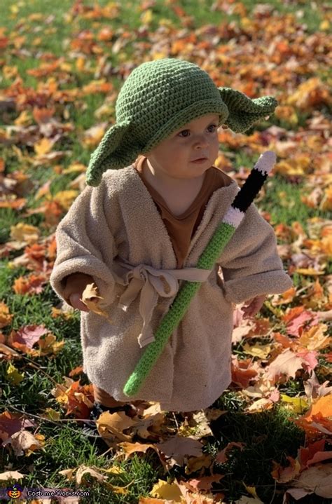 Baby Yoda Costume | DIY Costumes Under $35