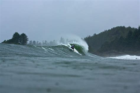 Tofino Surfing Pros | Best Tofino Photos - GoTofino.Com