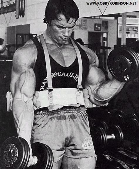 The Professional Bodybuilder Of Century Mr Universe Arnold