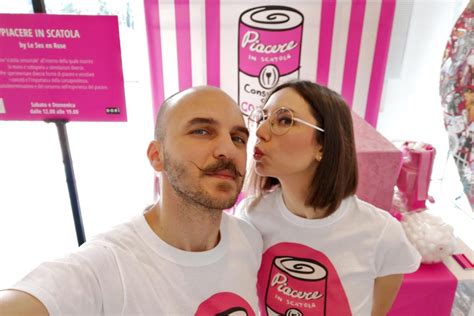 Masturbazione Reciproca O Di Coppia Le Sex En Rose