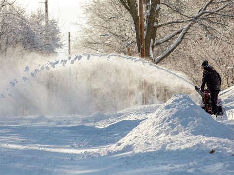 Major Snowstorm Hits Us East Coast Photo Video