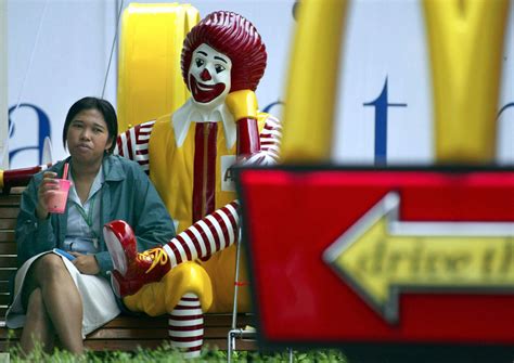 The 20 Craziest, Strangest, And Most Extravagant McDonald's Around The ...