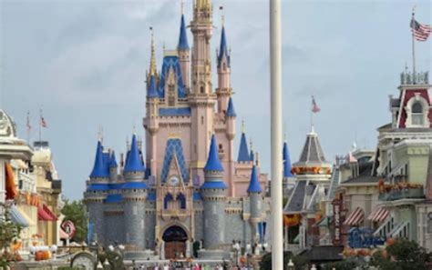 Disney fecha parques em Orlando antes de furacão Milton