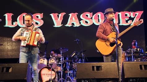 Éxito total más de 25 000 personas disfrutaron del show de Los Vásquez