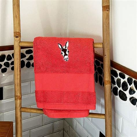 Serviette de toilette âne corail Lainess