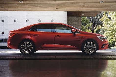 Consommation Renault Megane Sedan 2024 TCe 140 140 ch - Autotijd.be