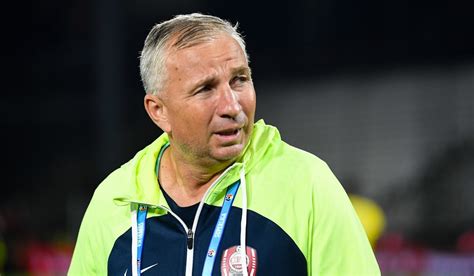 O Nou Plecare De La Cfr Cluj Dan Petrescu A Renun At La Un Atacant