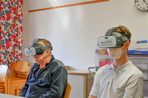 Virtual Reality Brille Bringt Ausfl Ge Und Freude Ins Pbz