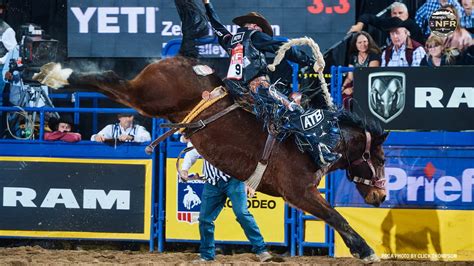 Saddle Bronc Rider Zeke Thurston Puts World Championship In Focus In