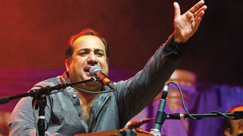 Rahat Fateh Ali Khan Issues Clarification After Hitting His Employee With Shoe The Daily Star