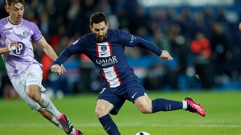 Lionel Messi S Goal Helps PSG Beat Toulouse 2 1 Football News