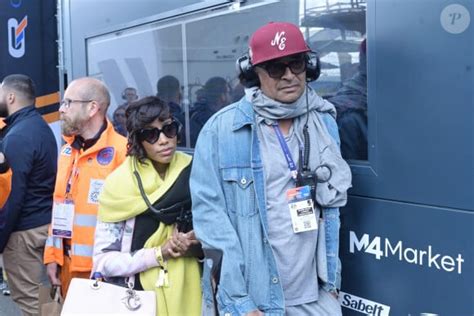 Photo Yannick Noah Et Sa Compagne Malika Lors Des H Du Mans