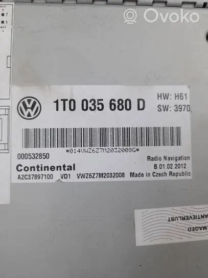 1T0035680D Volkswagen Tiguan Unité principale radio CD DVD GPS