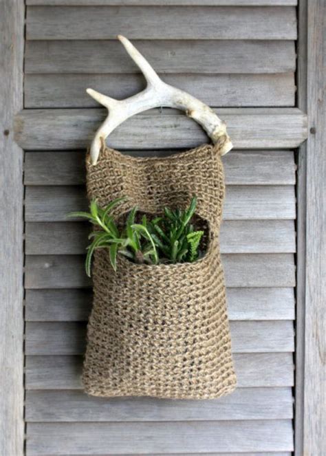 Elegant Ways To Decorate With Antler Sheds Cottage Life