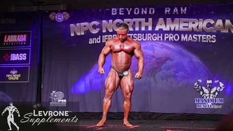 Bodybuilding Light Heavyweight Free Posing NPC North American