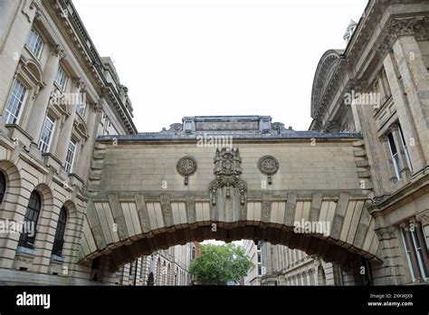 Birmingham Museum And Art Gallery Stock Photo Alamy