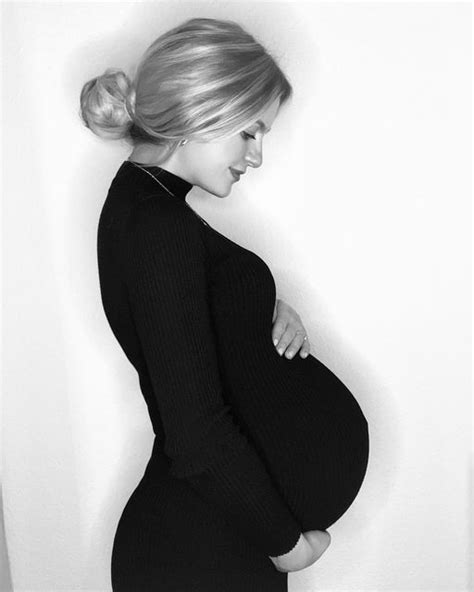 𝒩𝒾𝒸𝑜𝓁𝑒 On Instagram 35 Ssw 🤰🏼 Pregnant Pregnancy Twins Twinstagra Maternity Photography