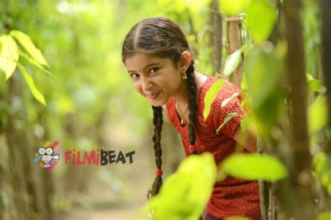 Baby Sara Photos Latest Hd Images Pictures Stills And Pics Filmibeat