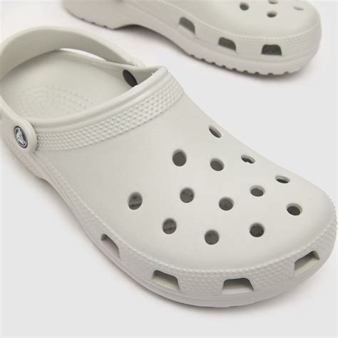 Mens Light Grey Crocs Classic Clog Sandals Schuh